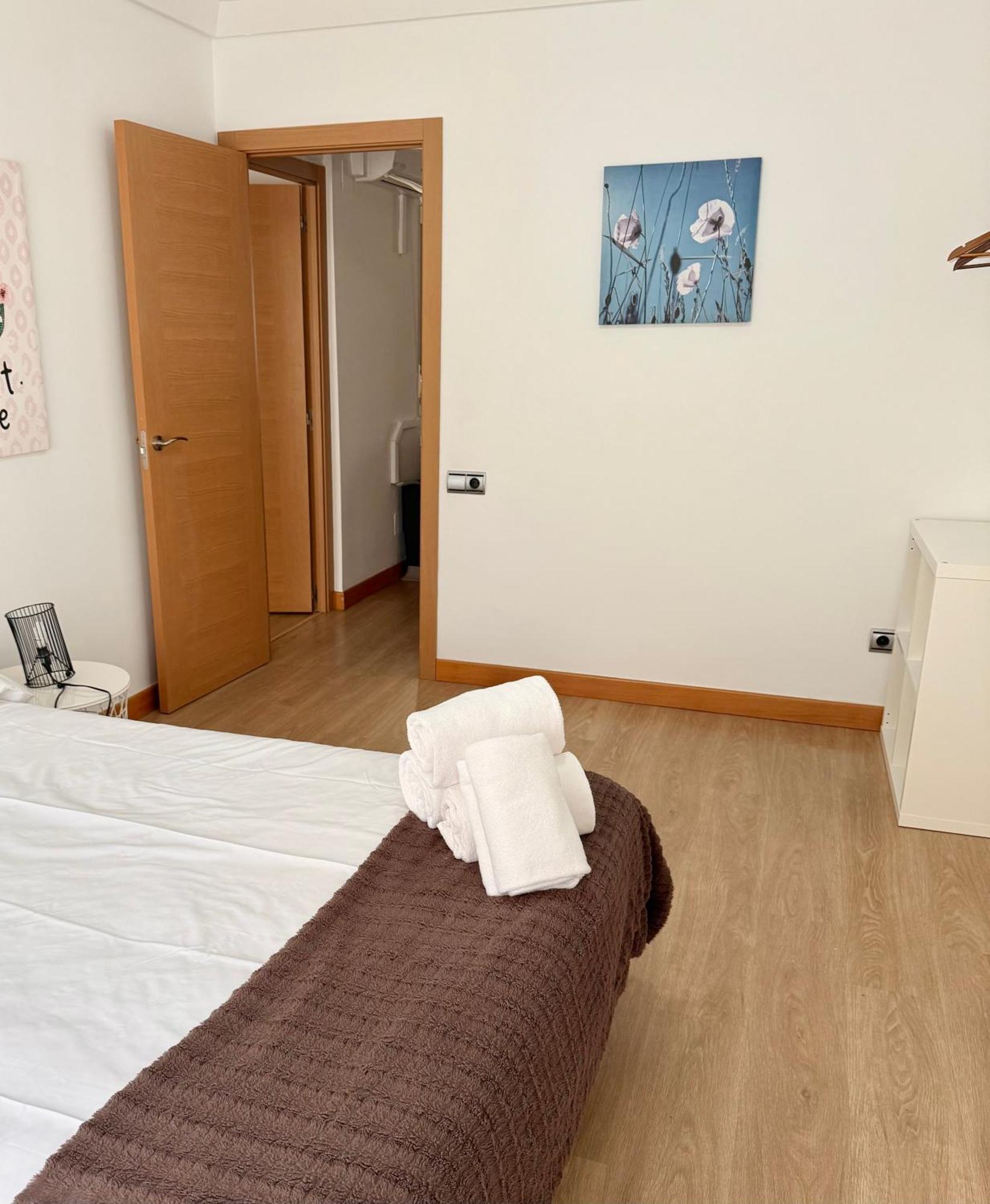 Apartamento Ana Isabel Zaragoza Luaran gambar